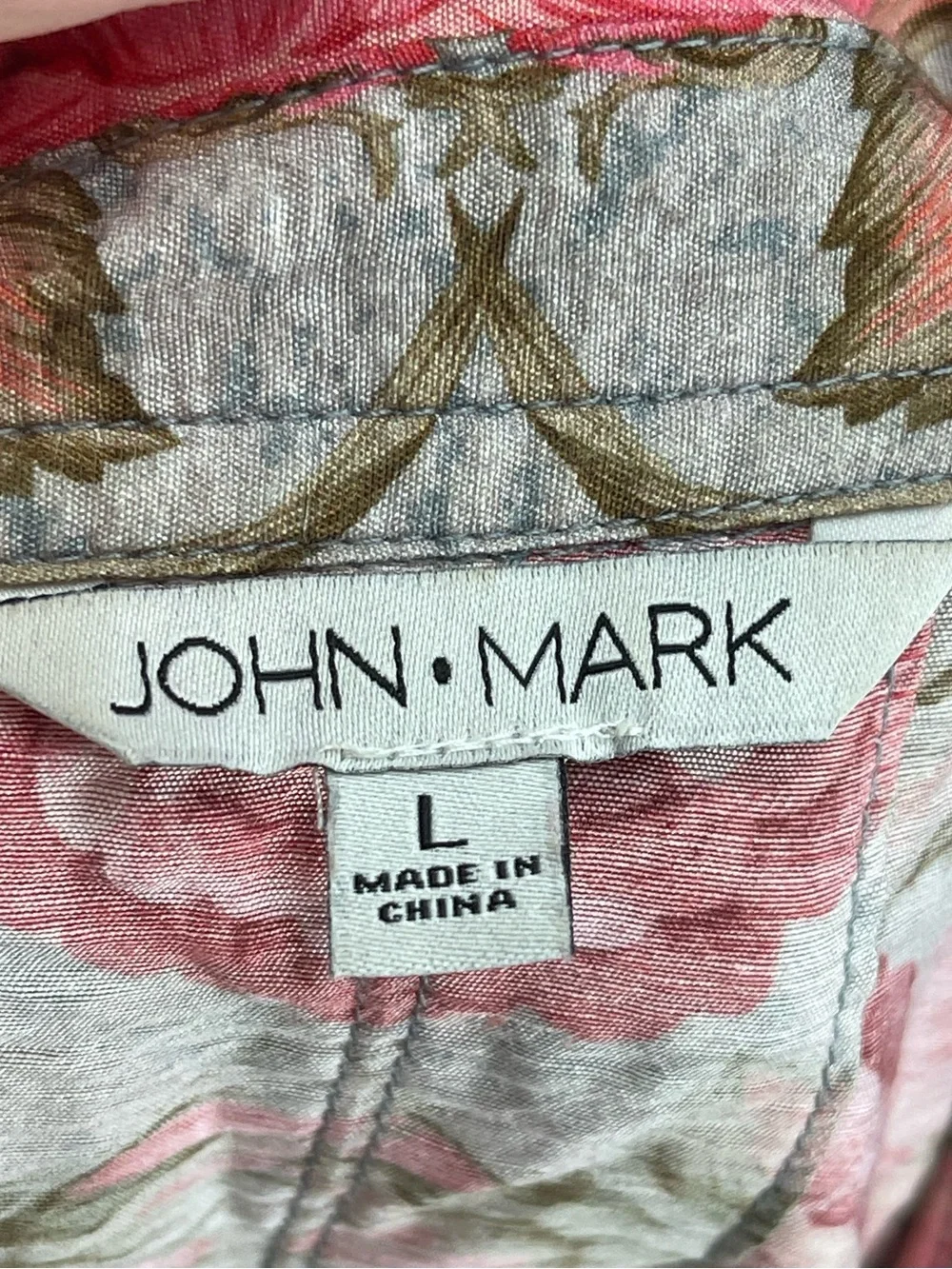 John mark size large long sleeve button down tunic length blouse floral - Picture 5 of 6